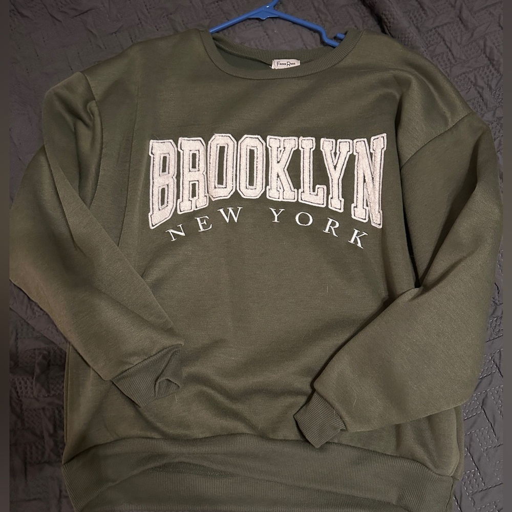 Crewneck